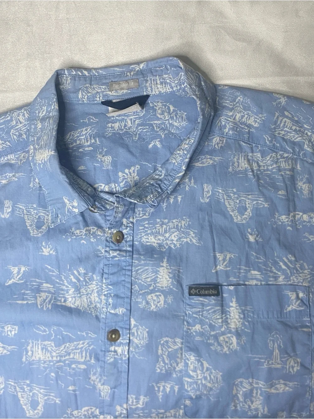 Columbia Sportswear Mens 2XL Blue Camping Cabin Scene Hiking Fishing Shirt